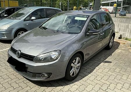 VW Golf Volkswagen 1.2 TSI 63 kW MATCH EDITION
