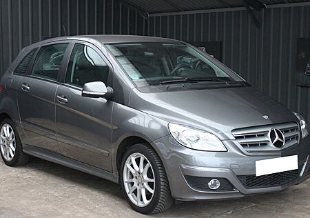 Mercedes-Benz B 180 Autotronic Leder 68 TKM