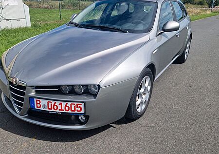 Alfa Romeo 159 Sportwagon 2.0 JTDM TÜV 03/27