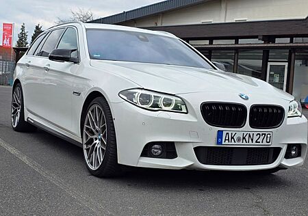 BMW 520d xDrive Touring M-Paket Innen+Außen