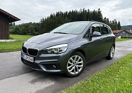 BMW 2er Active Tourer 220i Advantage AT AHK Navi el. Hec