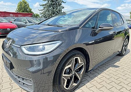 VW ID.3 Volkswagen Pro S 150kW Tour Matrix Wärmepumpe Navi Kam