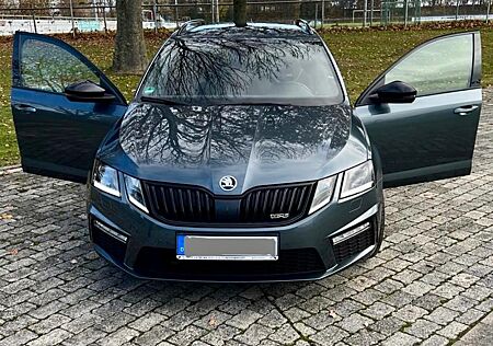 Skoda Octavia 2.0 TSI DSG RS Combi RS