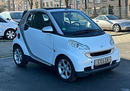 Smart ForTwo cabrio Pass./Klima/Navi/Alu/Sitzh.