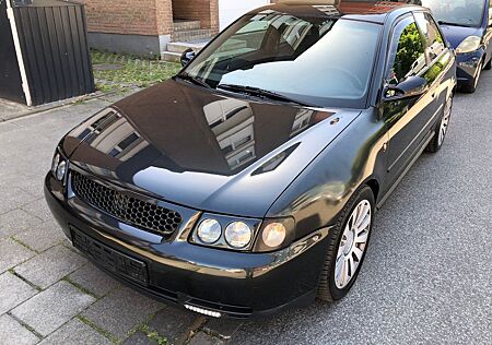 Audi A3 1.8 Automatik mit TÜV 03.2026