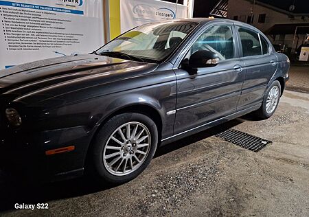 Jaguar X-Type 2.2 Liter Diesel Classic Classic