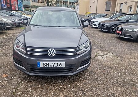 VW Tiguan Volkswagen 2.0 TDI 81kW BlueMotion Tech Trend & ...