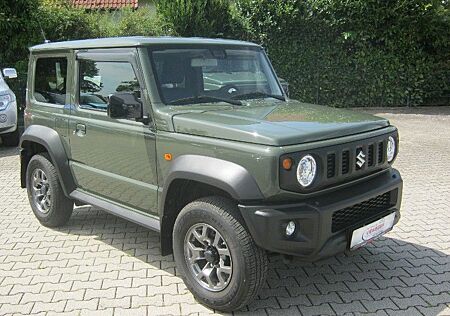 Suzuki Jimny 1.5 Comfort+ mit Anhängekupplung