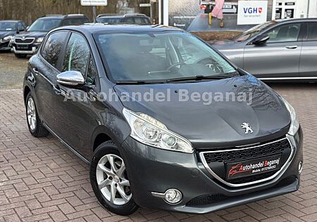 Peugeot 208 Style PDC/SHZ/KLIMA