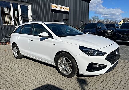 Hyundai i30 cw Select Mild-Hybrid