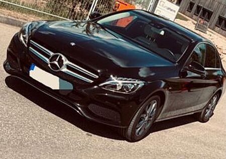 Mercedes-Benz C 180 -