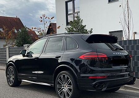 Porsche Cayenne Diesel P Edt - 21* ACC* Pano* Bose* PDLS