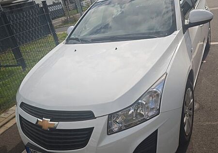 Chevrolet Cruze 1.6 LS