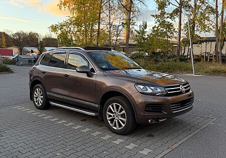 VW Touareg Volkswagen 3.0 V6 TDI Exclusive
