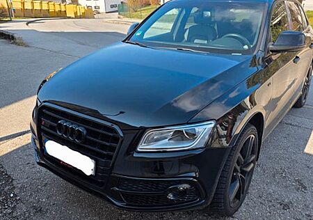 Audi SQ5 3.0 TFSI Quattro (Benziner ) - TÜV Neu