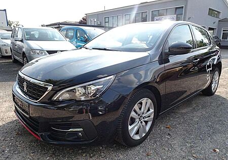 Peugeot 308 Active 1.2 96kW, KLIMATR-NAV-PDC-SHZ-ALU