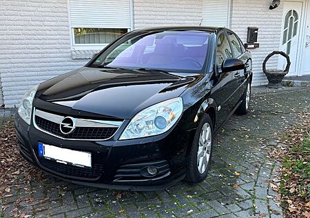 Opel Vectra 2.2 DIRECT 1. Hand Vollausstattung