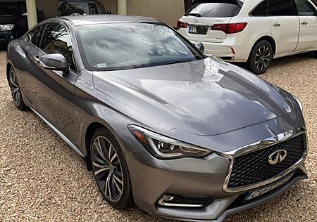 Infiniti Q60 2.0t AT Premium Tech Premium Tech
