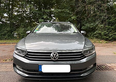 VW Passat Volkswagen 1.6 TDI BMT Comfortline Comfortline