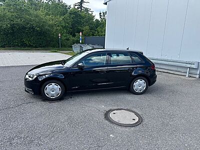 Audi A3 1.6 TDI Sportback  Tüv Neu