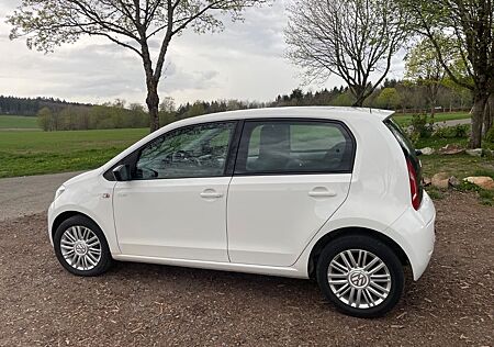 VW Up Volkswagen ! 1.0 44kW cup ! cup !