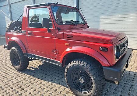 Suzuki SJ Samurai Cabrio Deluxe Topzustand