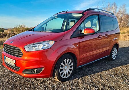 Ford Tourneo Courier Titanium*Navi*Kamera*SHZ*PDC*