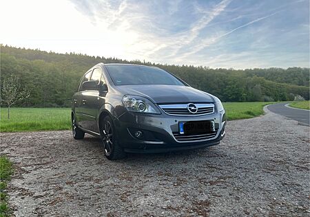 Opel Zafira 1.8 Family Family