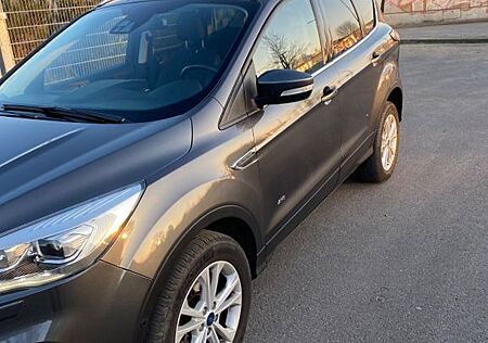 Ford Kuga 1,5 EcoBoost 4x4 134kW Trend Autom. Trend