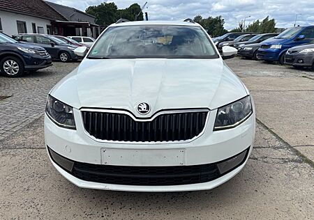 Skoda Octavia Combi Elegance 4x4