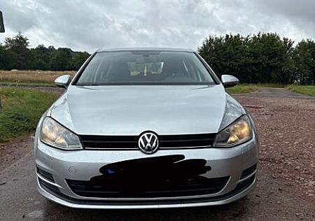 VW Golf Volkswagen 1.6 TDI Trendline BlueMotion Trendline