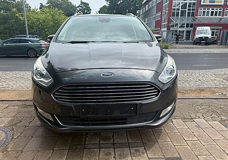 Ford Galaxy Titanium NAVI/KAM/PDC/7 Sitzer