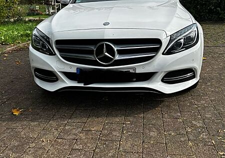 Mercedes-Benz C 180 | 141.000 km | TÜV neu | Nic