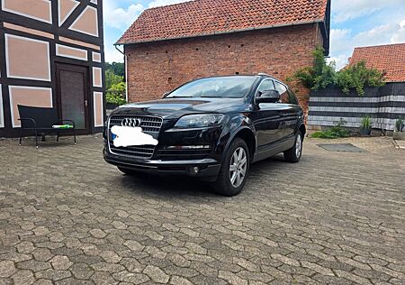 Audi Q7 4.2 FSI quattro tiptronic erst 139 tkm