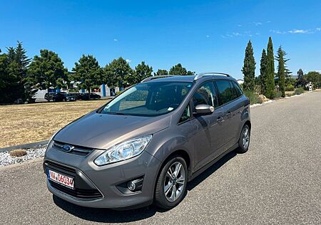 Ford Grand C-Max Sync Edition