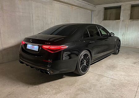 Mercedes-Benz S 63 AMG Mercedes-AMG S 63 E Performance L