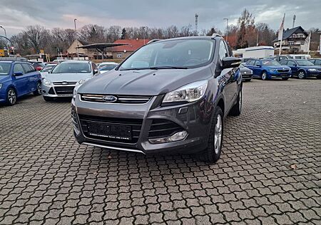 Ford Kuga Titanium Shz Teilleder Touchscreen