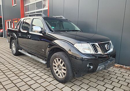 Nissan Navara 3.0 Pickup Double Cab LE V6 4X4 Aut Leder