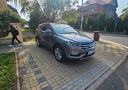 Hyundai Grand Santa Fe 2.2 CRDi Premium 4WD Aut...