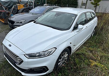 Ford Mondeo Turnier Titanium*Neu Motor Mit Rechnung !