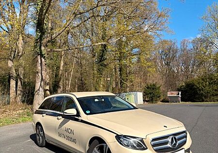 Mercedes-Benz E 220 E-Klasse T-Modell Diesel d T
