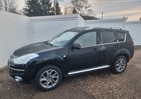 Citroën C-Crosser CCrosser Exclusive Automatik Allrad Leder 7Sitze