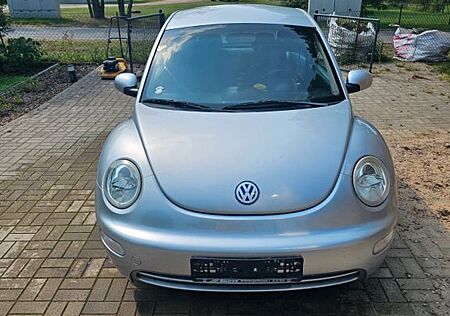 VW New Beetle Volkswagen 1.6 Style Style