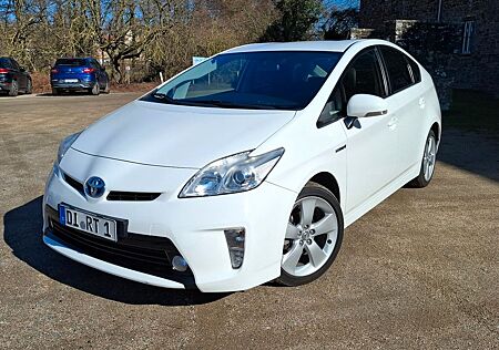 Toyota Prius 1.8-l-VVT-i Life