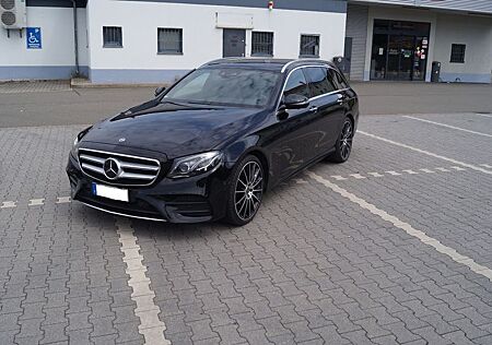 Mercedes-Benz E 400 E400d 4M AMG Int/Ext,PANO, 360°
