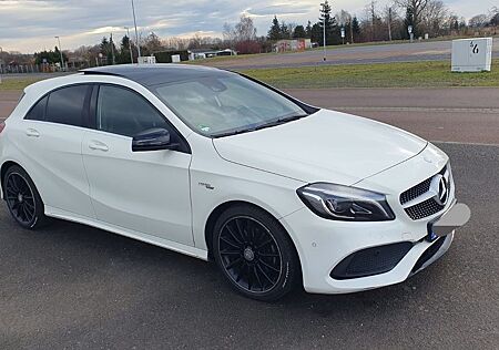 Mercedes-Benz A 180 d AMG packet Line