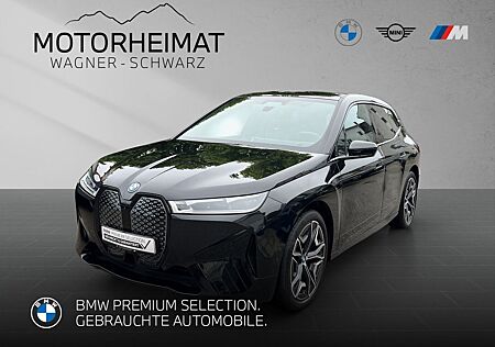 BMW iX xDrive50 Sportpaket 22" Luftfederung SkyLoung