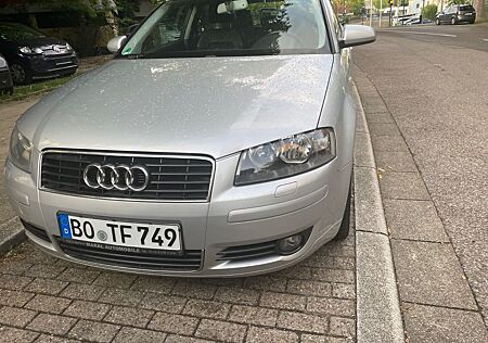 Audi A3 2.0 FSI tiptronic Tüv & Inspektion neu