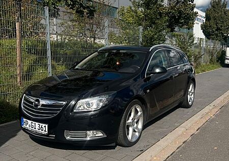 Opel Insignia Sports Tourer 2.0 CDTI ecoFL Editio...