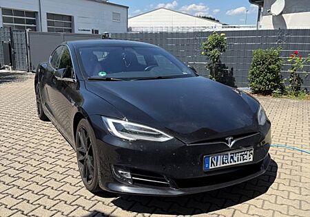 Tesla Model S 75D AP2.5